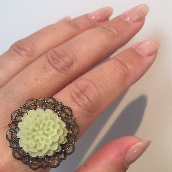 🌵Flower ring - Picture 2 of 4
